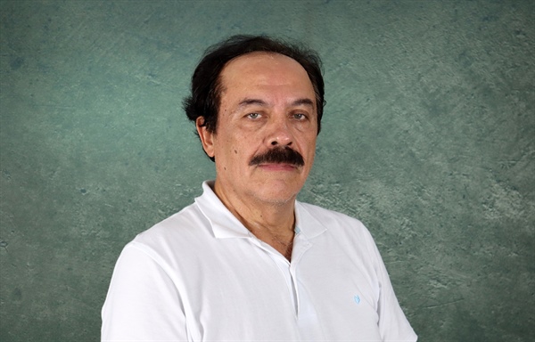 Dr. Juan Pedro Luna Arias