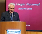 Eusebio Juaristi recibe reconocimiento en El Colegio Nacional por su trayectoria