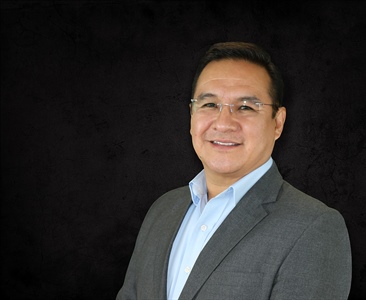 Dr. Juan Muñoz Saldaña